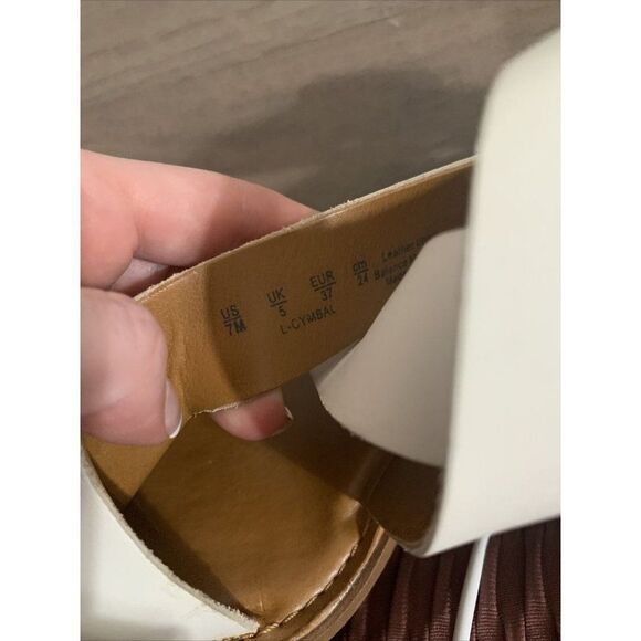 Franco sarto Cymbal ivory cream Genuine Leather block heel open toe sandals 7 - Picture 5 of 5